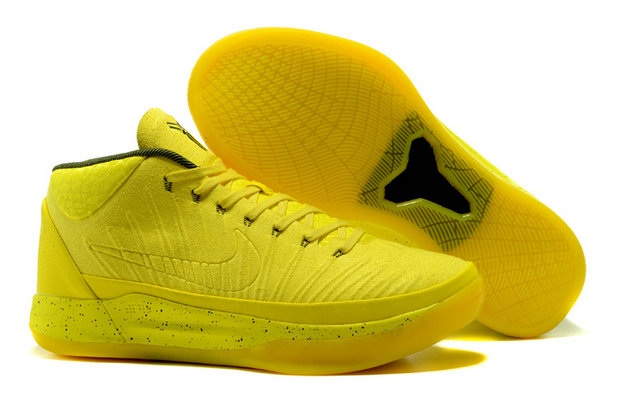 kobe bryant yellow shoes